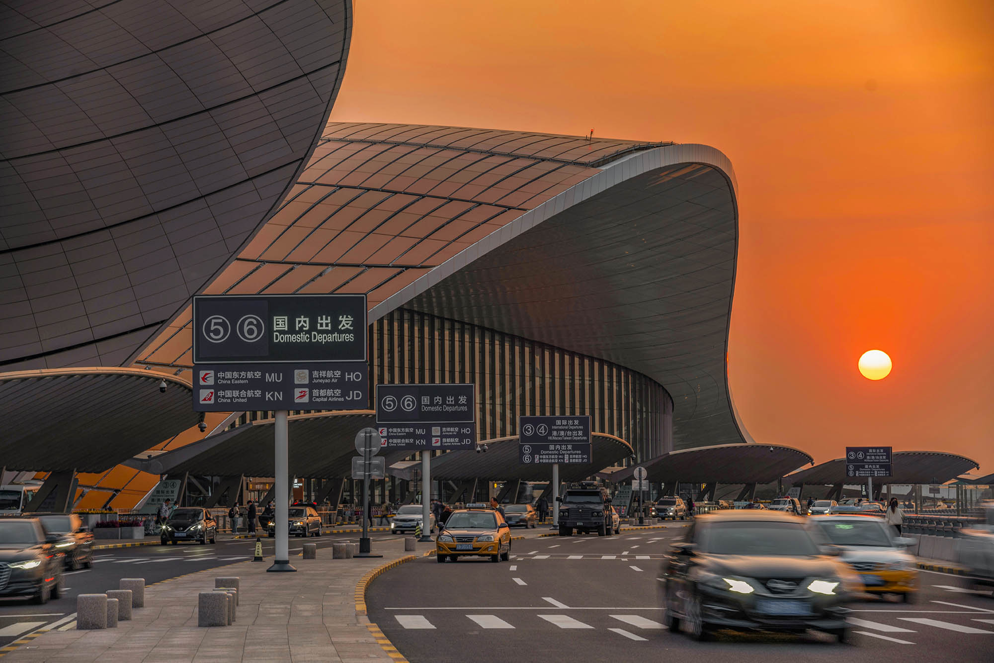 北京大兴国际机场航站楼建筑外观